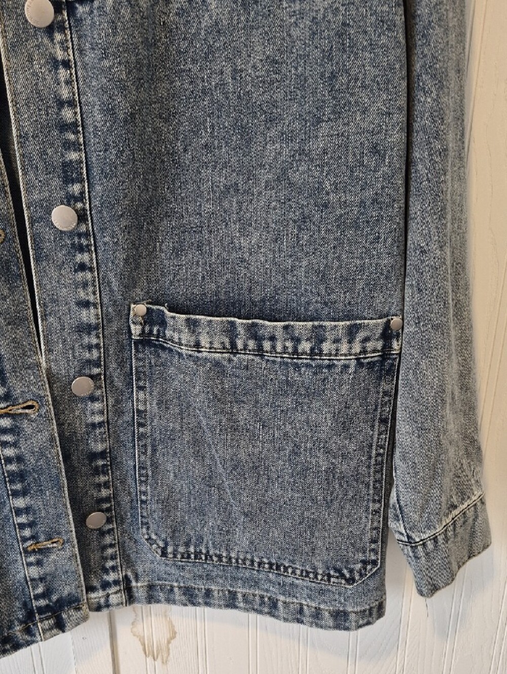 Ashley by 26 International Two-Tone Denim Jacket | Corduroy Collar - Picture 5 of 9